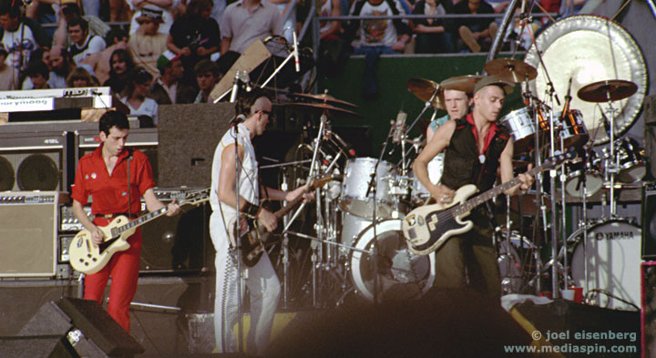 Clash Live in '82